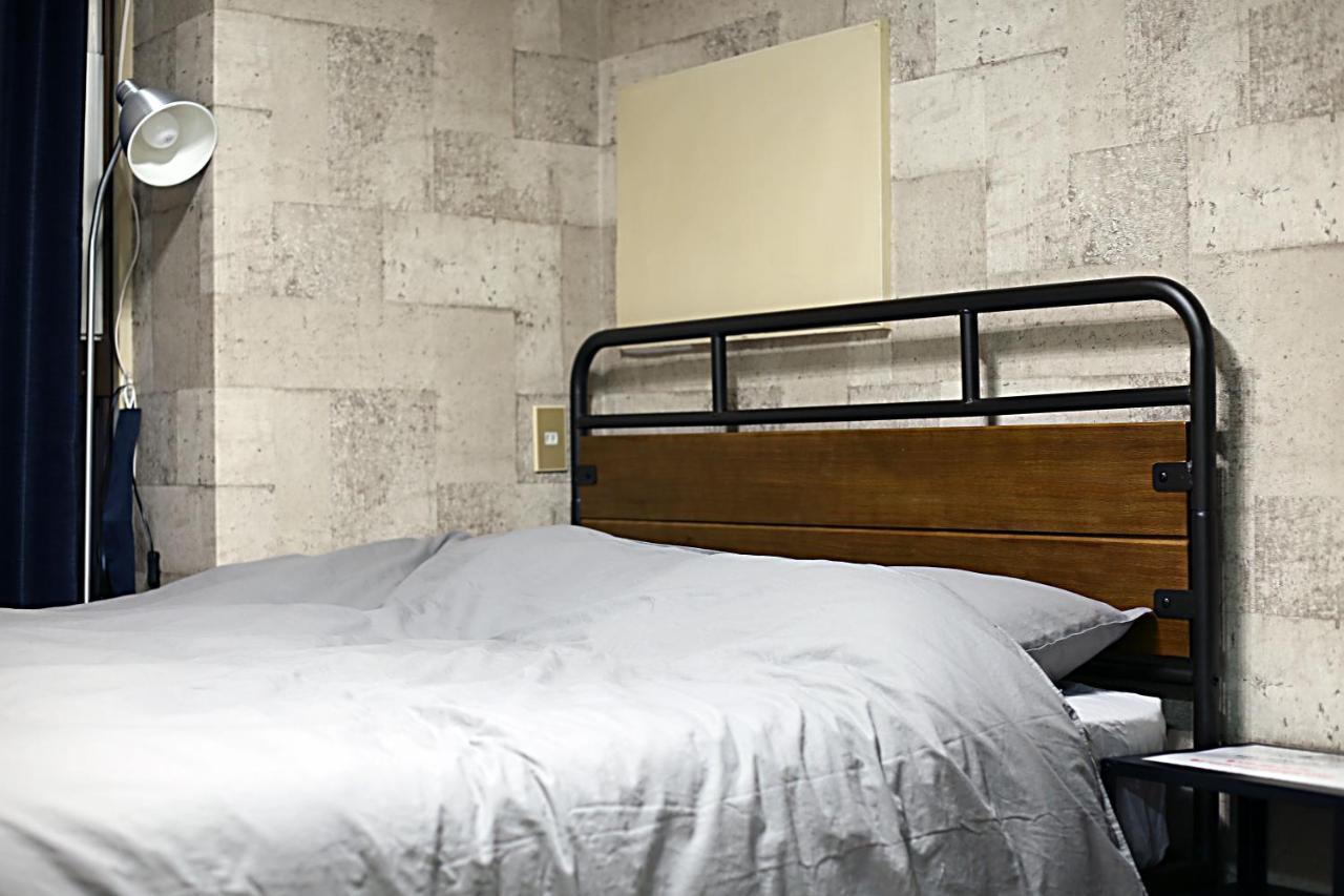 Kb House Shinjuku Double Room Free Poket Wifi! طوكيو المظهر الخارجي الصورة